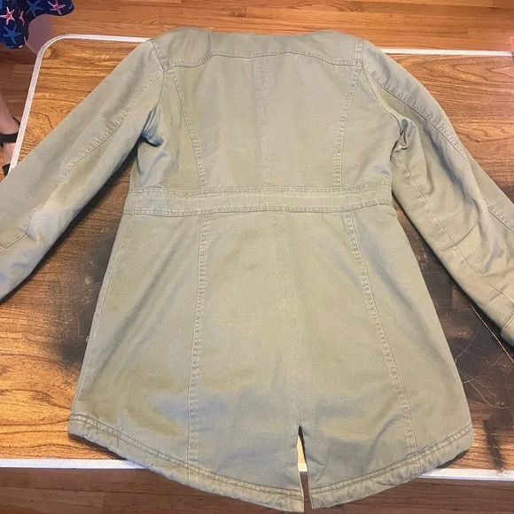 American Rag Olive Utility Jacket with Faux Fur Trim - Picture 5 of 5